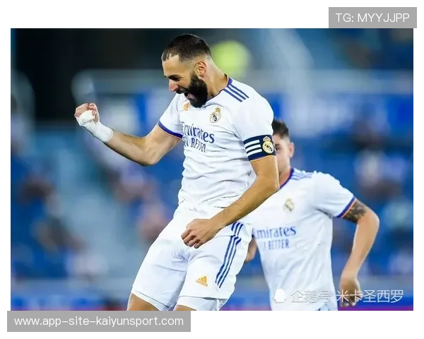 皇马中路压制效果显著，维尼修斯抽射被挡