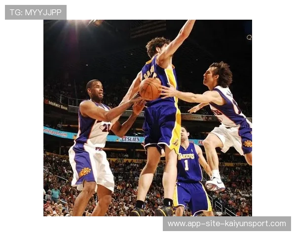 斯托克顿传球精准分布,爵士追分不断上升 斯托克顿传球精准分布,爵士追分不断上升